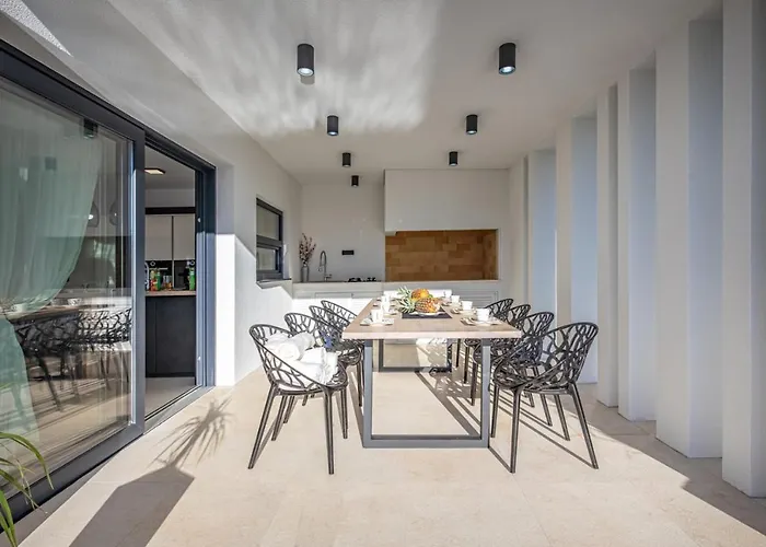 Milly Villa Vrh (Krk)