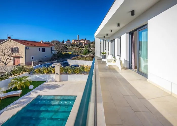 Milly Villa *