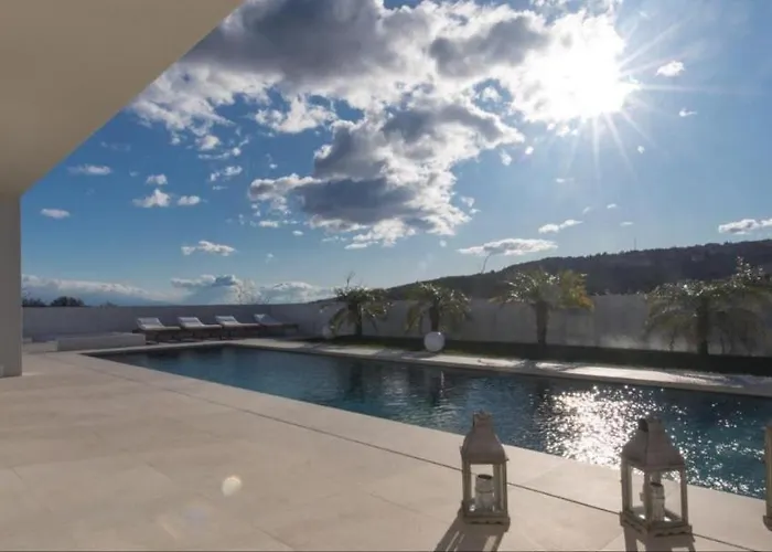 Milly Villa